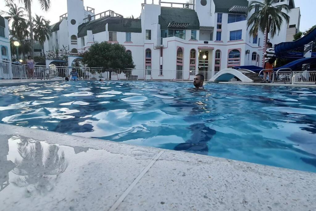 404. Hermoso Apartamento duplex en rodadero