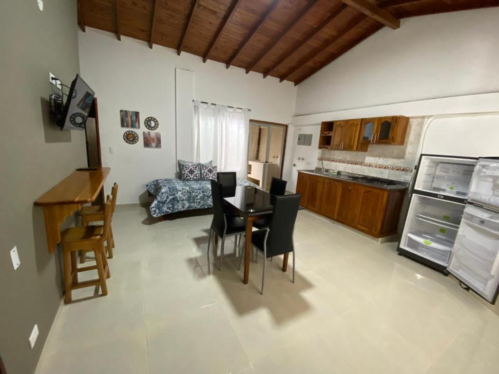 ApartaHotel Los Naranjos