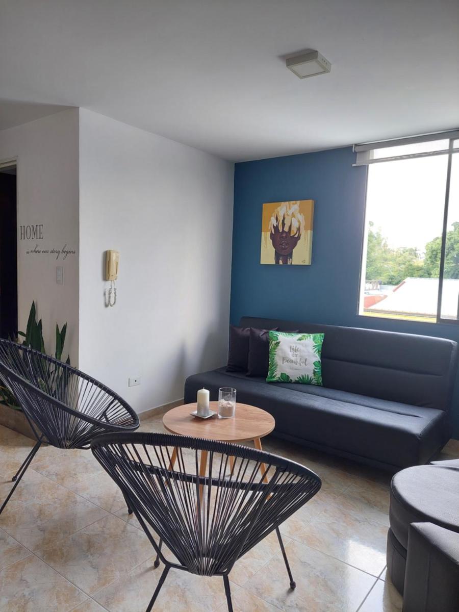 Apartamento a 2 cuadras del estadio.