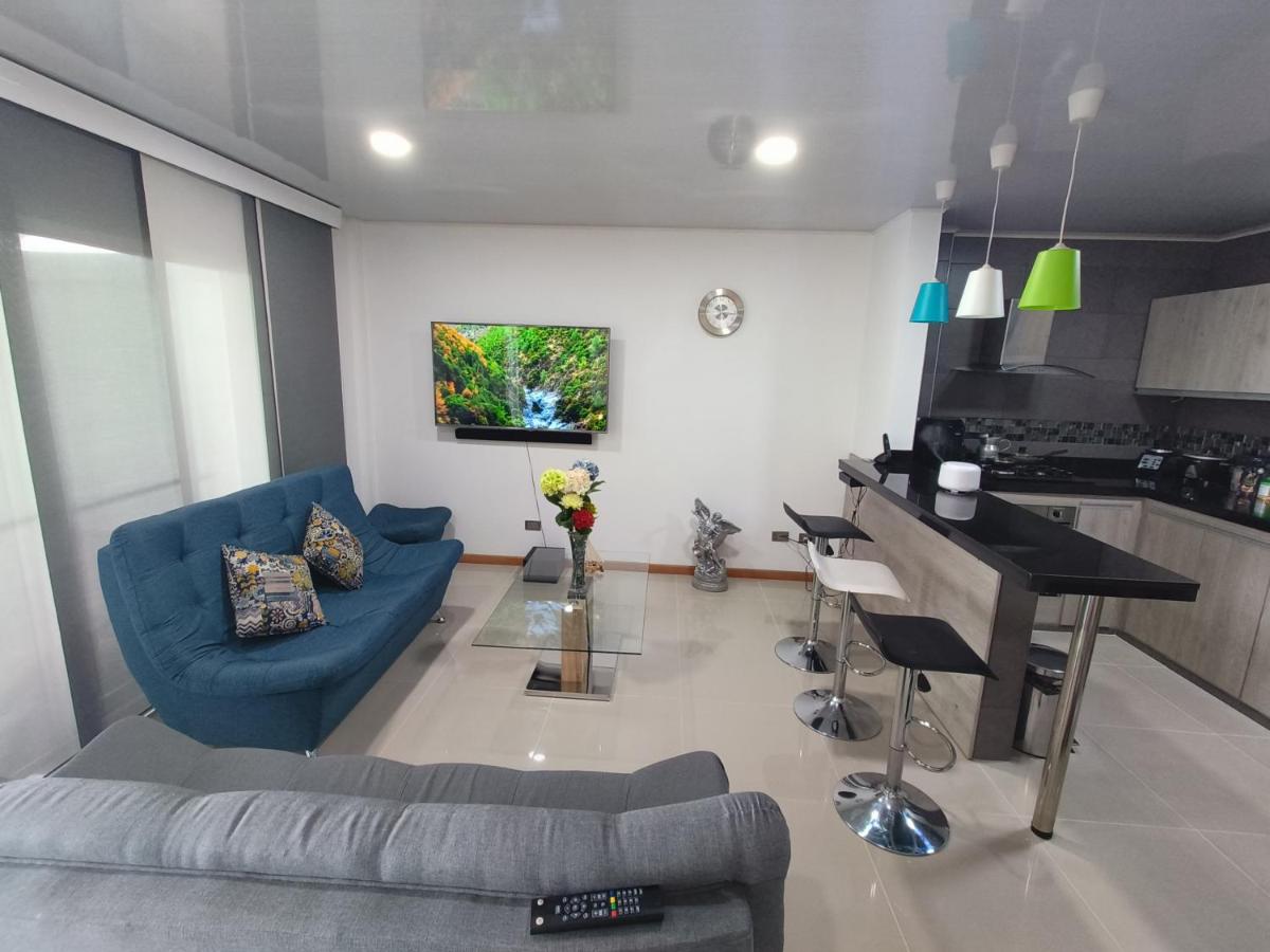apartamento amoblado con wi fi y agua caliente en tercer piso