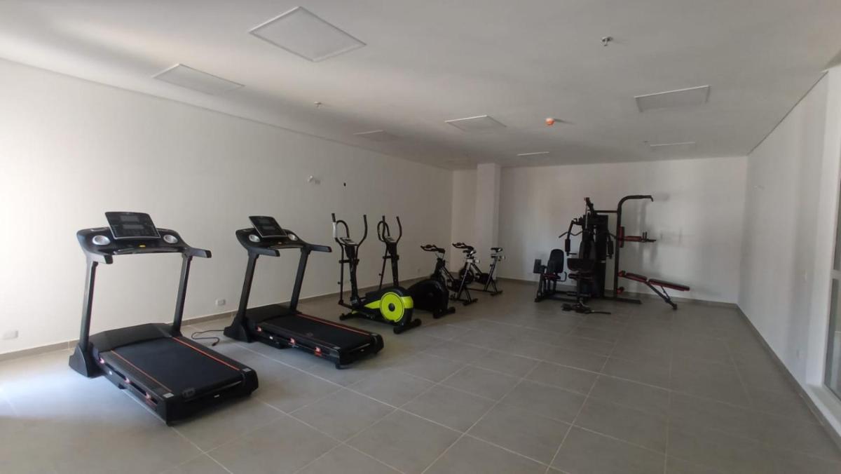 Apartamento amoblado NUEVO frente sede selección Colombia