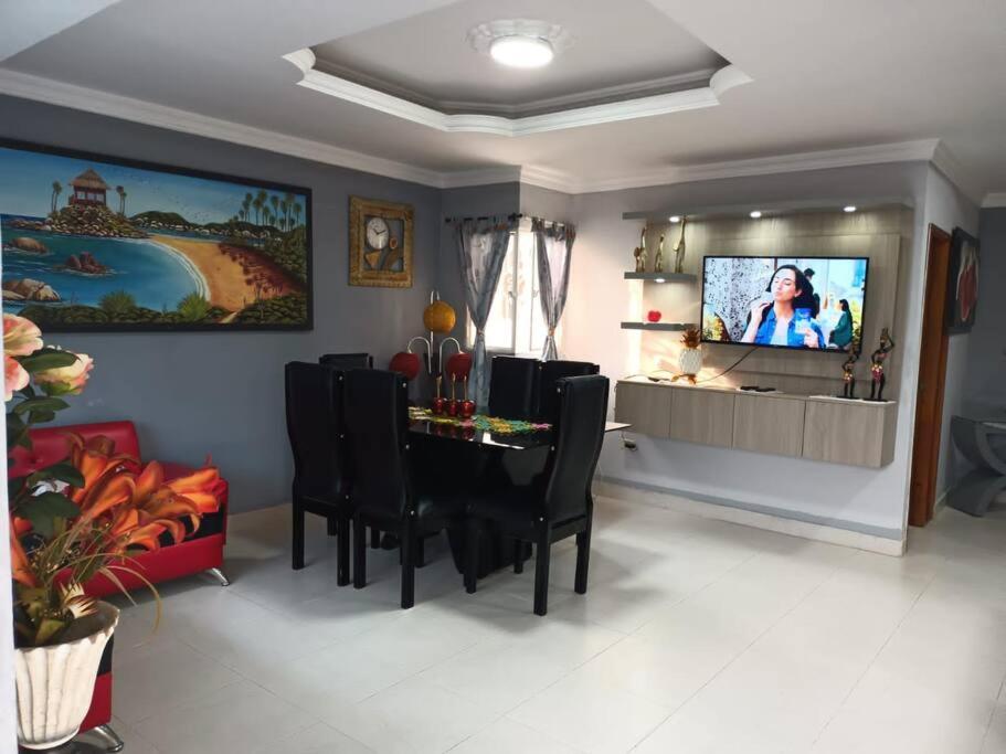 Apartamento amplio, confortable aire acondicionado