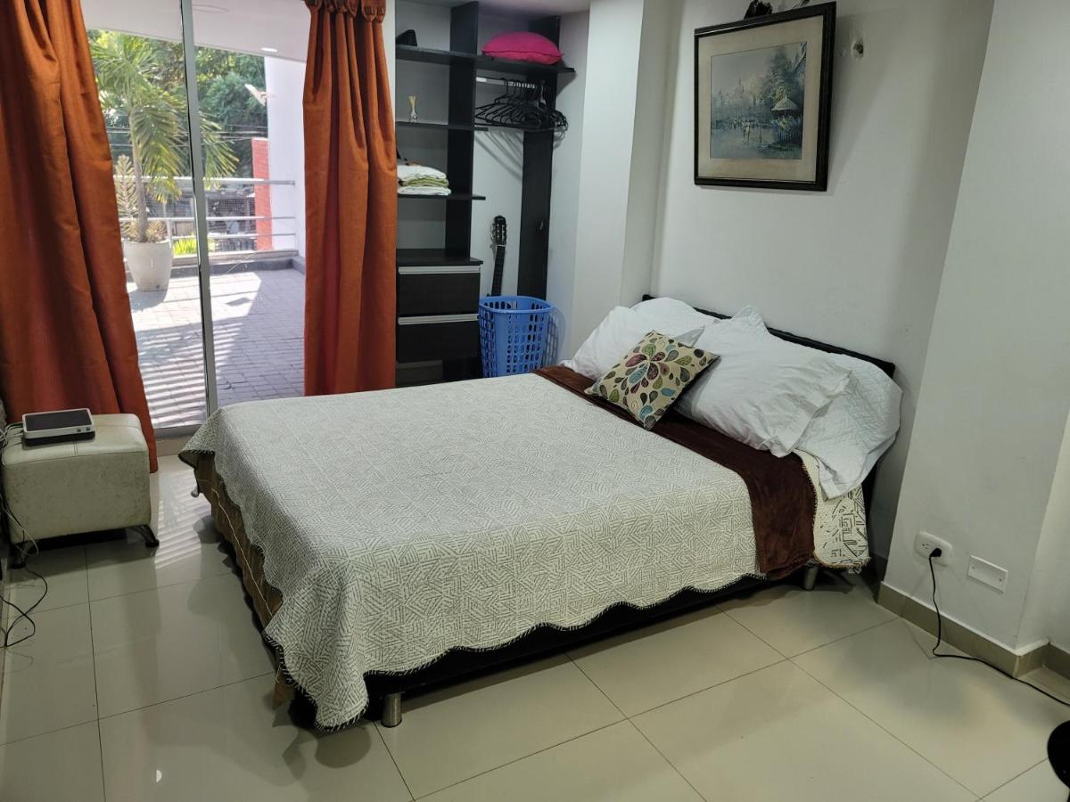 APARTAMENTO COMPLETO 2 HABITACIONES