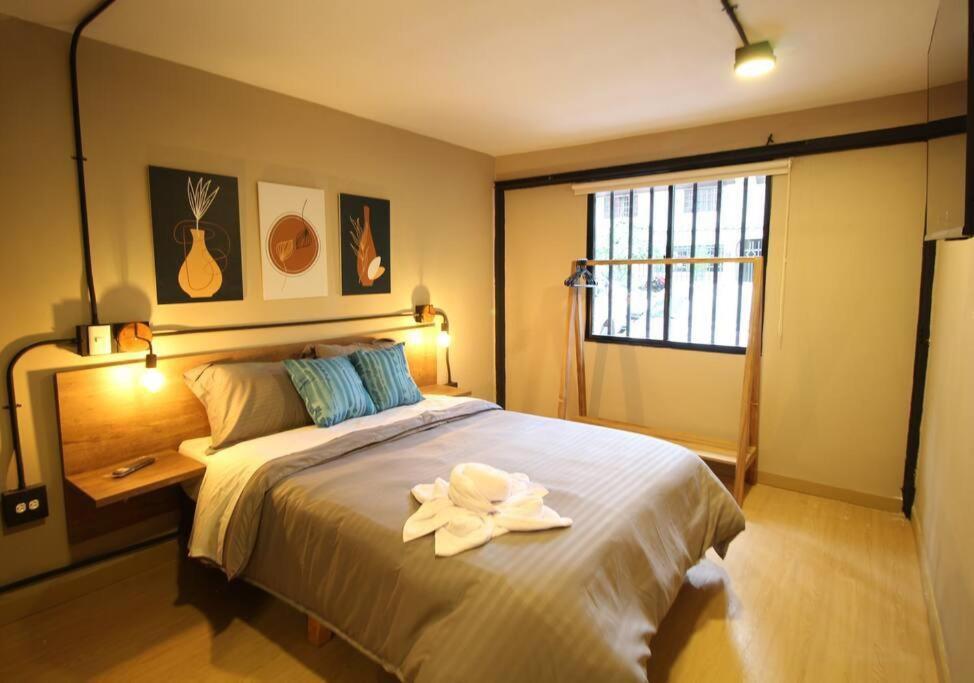 Apartamento con cocina y baño privado - ONE106