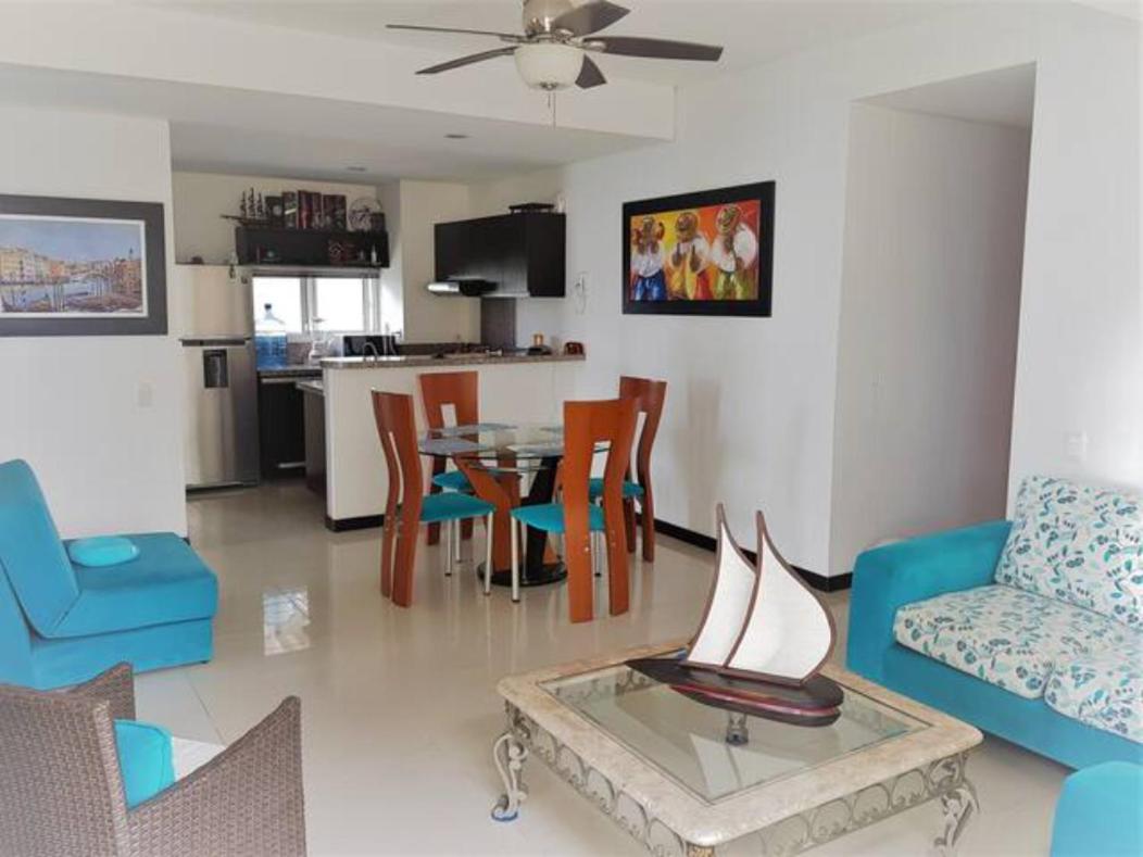 APARTAMENTO CON VISTA AL MAR