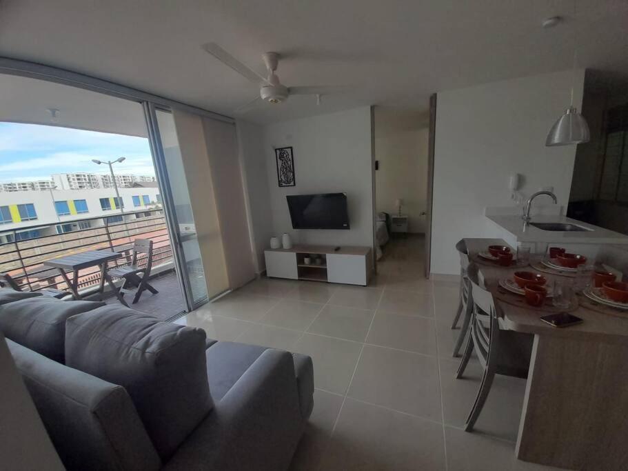 Apartamento Familiar Moderno y Amoblado Entero