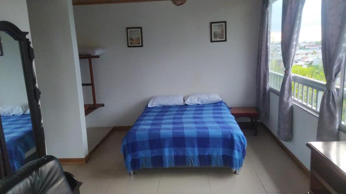 Apartamento pequeño, acogedor, 1 habitación, vista a zonas verdes, English