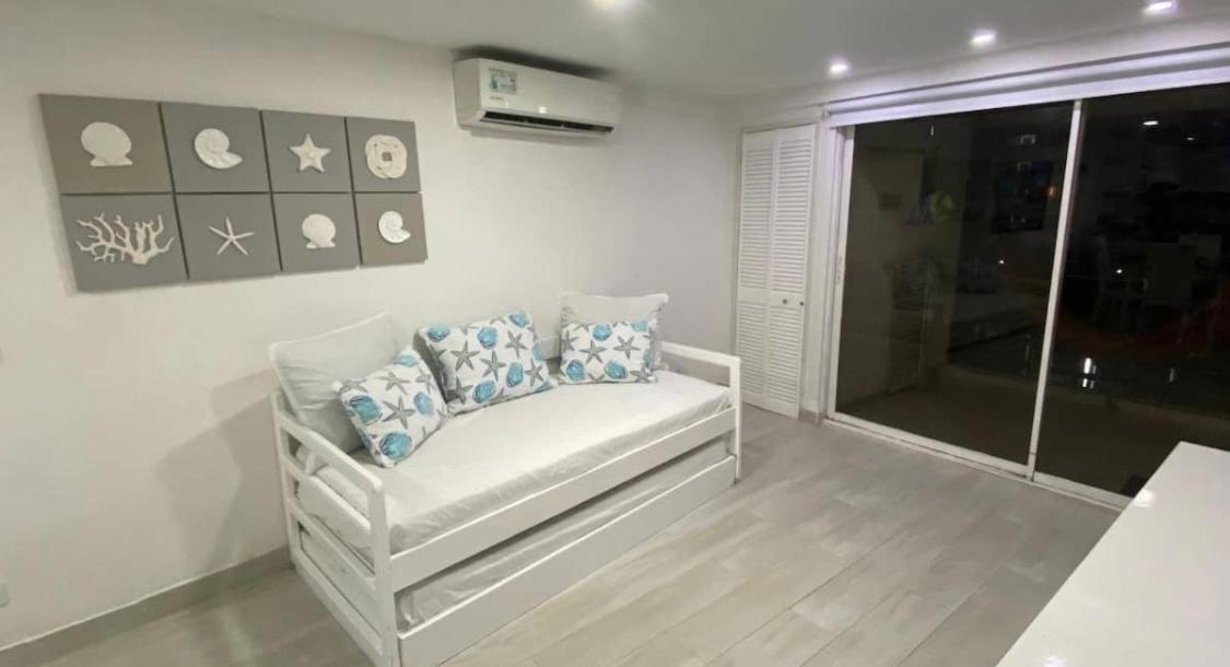 Apt Hansa Reef by TOP