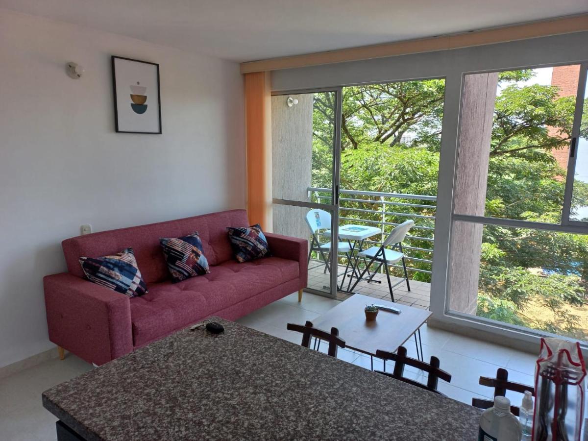 APTO CON PISCINA y PARQUEADERO EN REMANSOS DE LILI