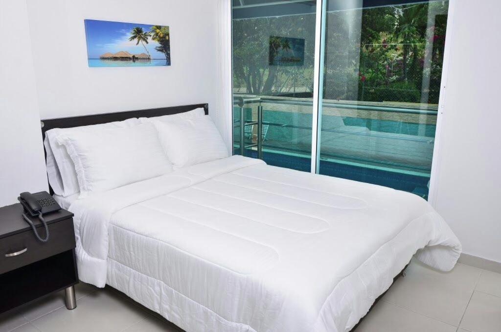 HOTEL AQUARELLA DEL MAR