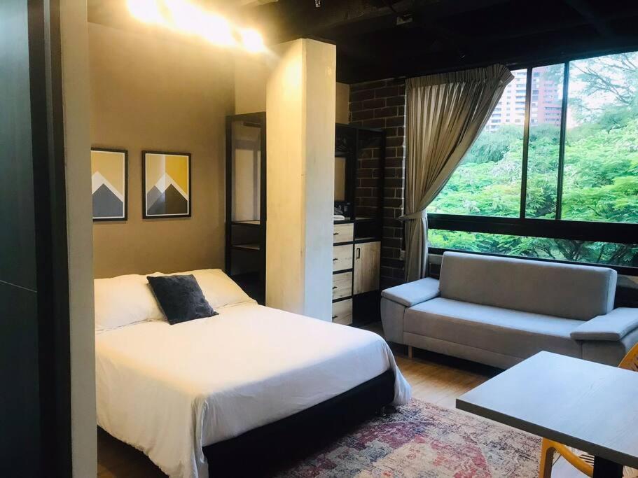 Be Together Coworking & Coliving 501