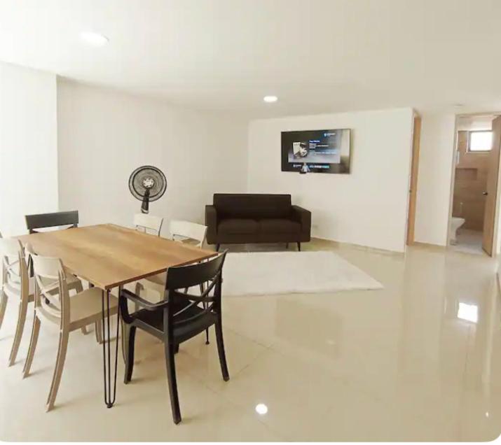 Beautiful apartment in the heart of Laurels