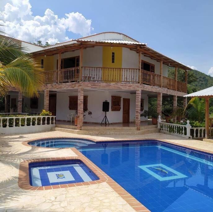 Villa Jade - Santafe de Antioquia