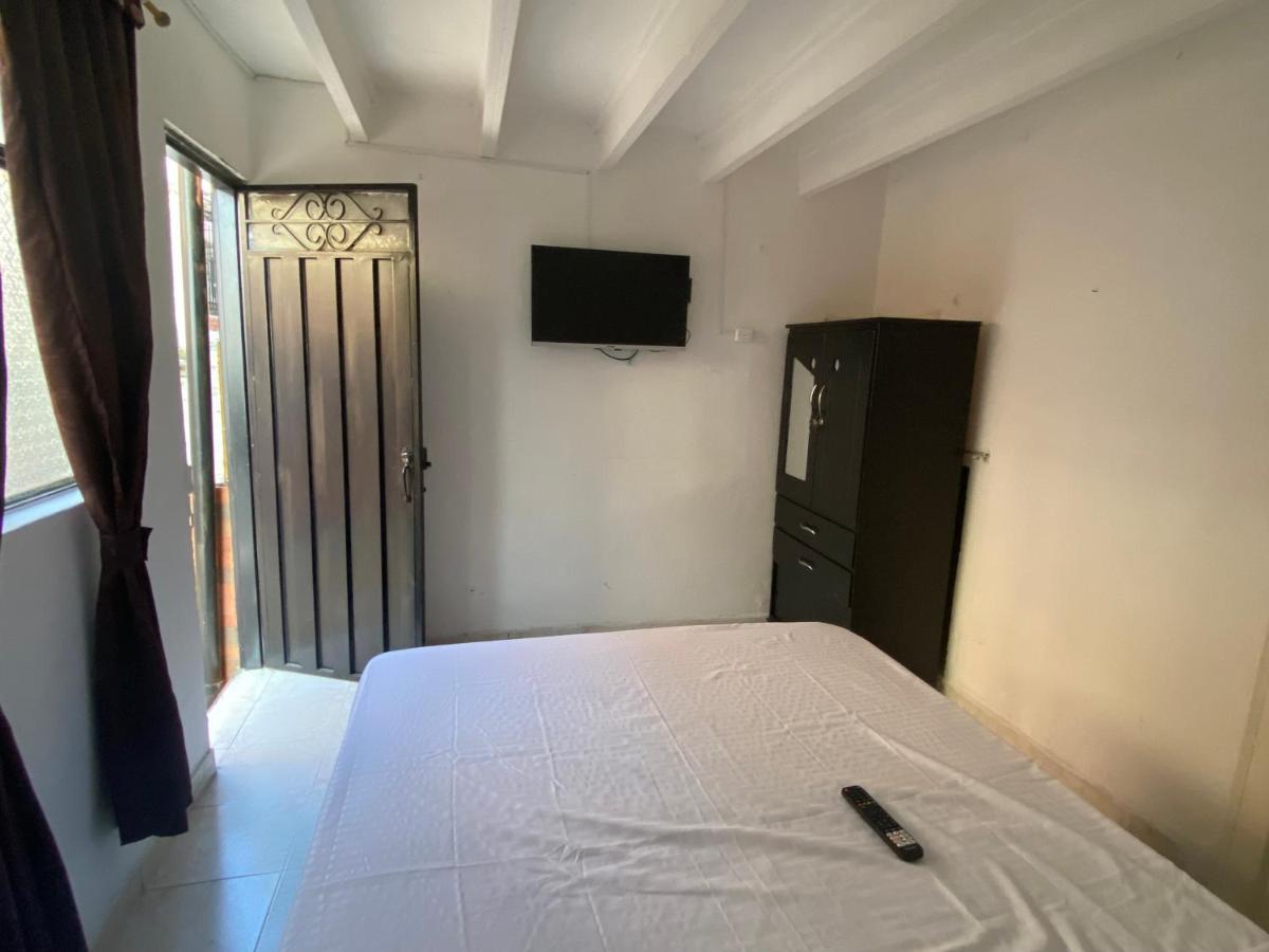 Apartaestudio Barrio Jose Amorales Socorro Calle 16a # 7-37