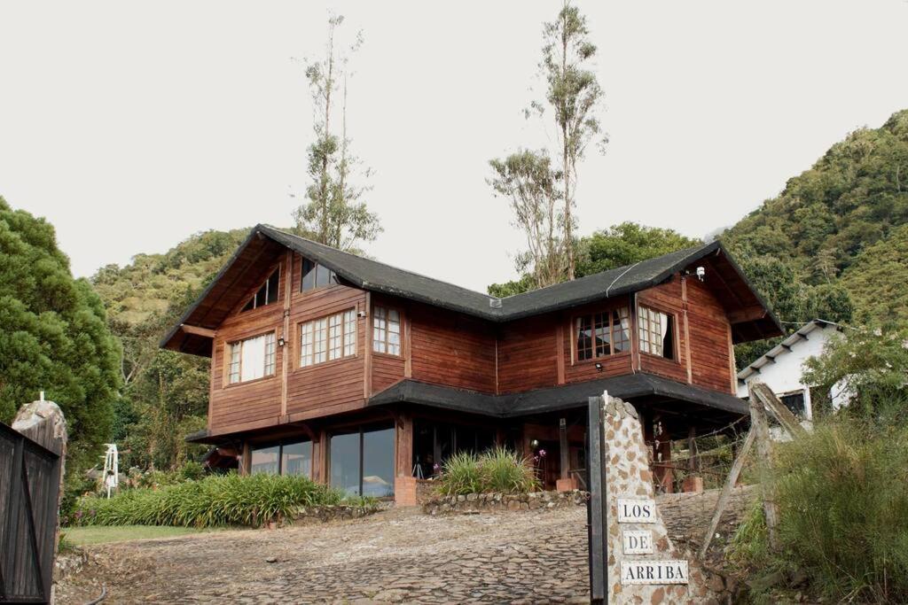 Cabaña familiar con piscina para 14 personas