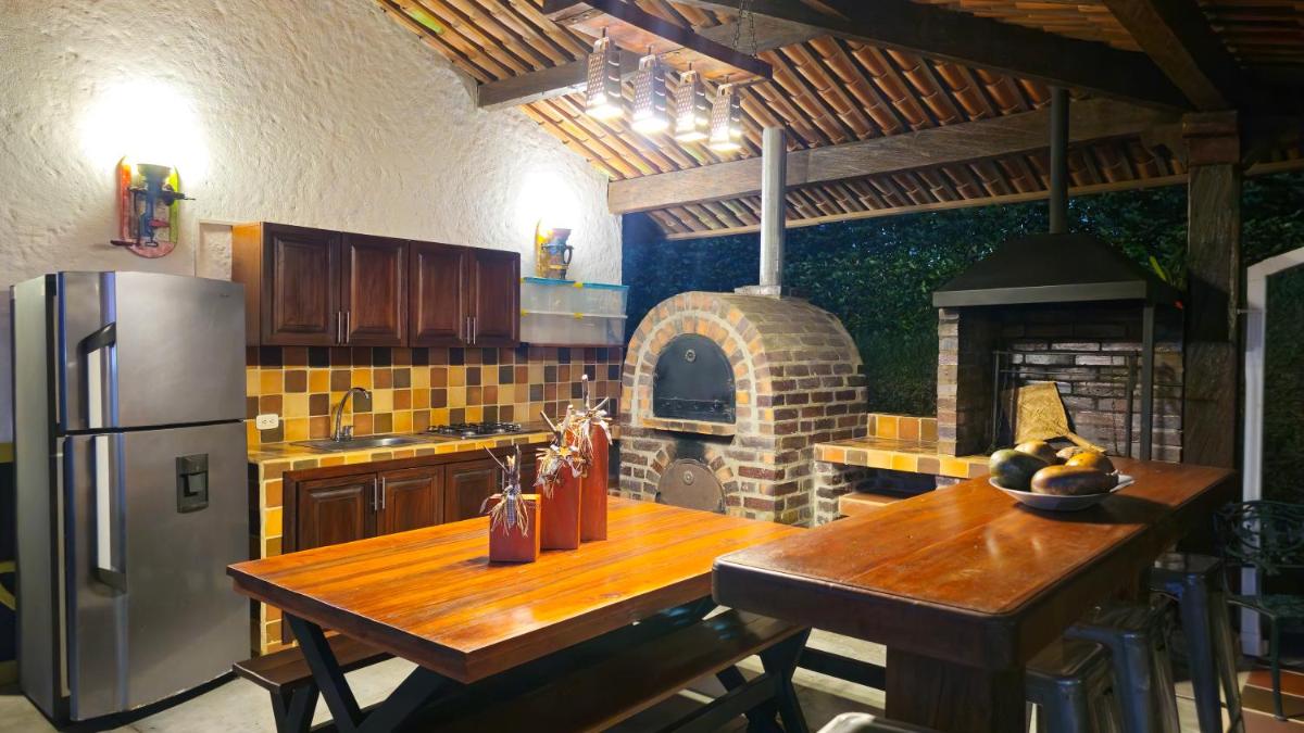Finca Casa Antigua