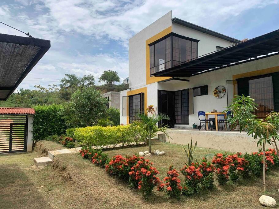 Melgar Casa campestre y alojamiento vacacional