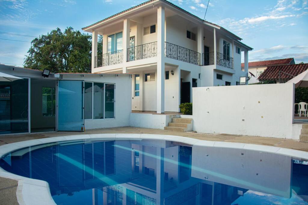 Casa Campestre para la Familia
