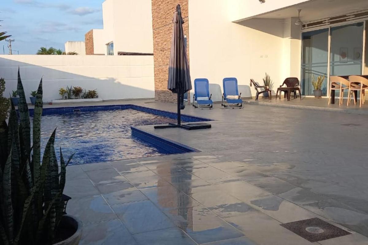 Casa Quinta Moderna Piscina Privada En via Girardot