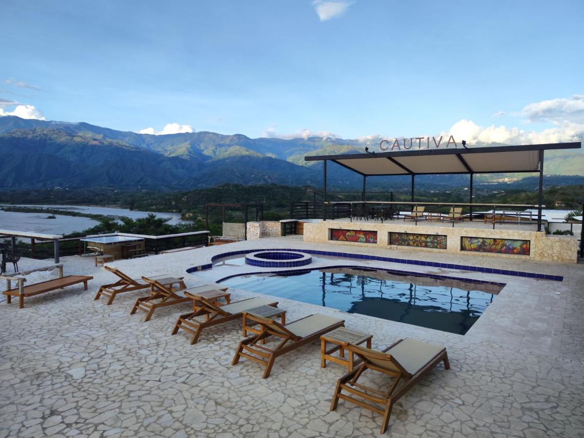 Hotel Cautiva