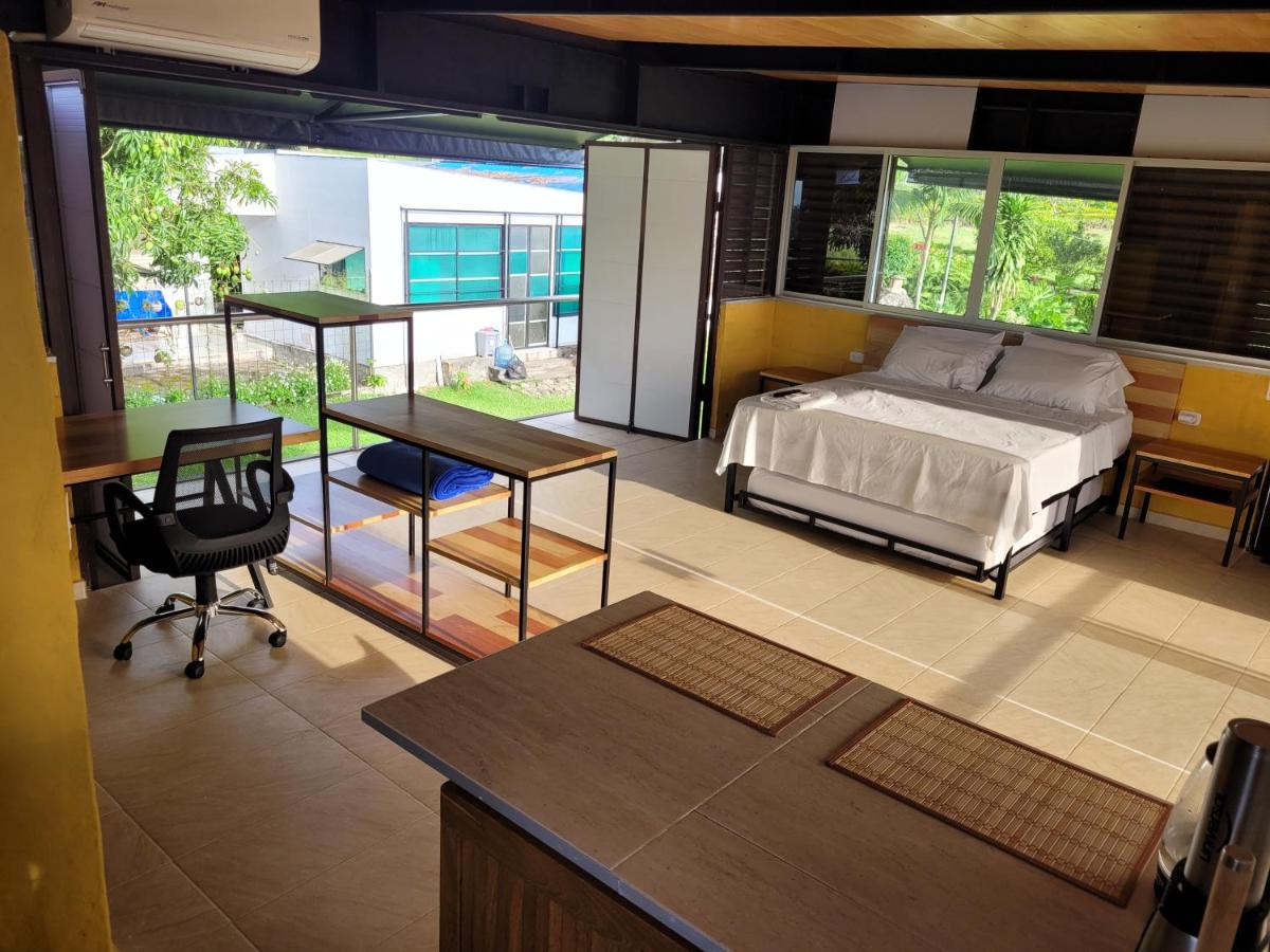 Comfortable glamping loft with pool and vineyards