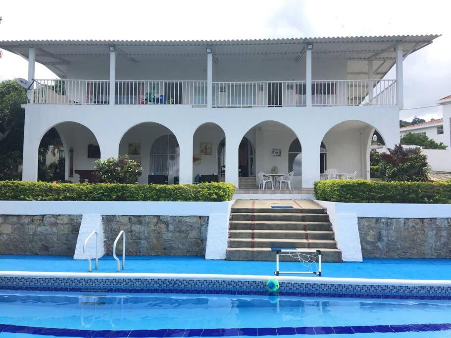 Casa de campo mesitas del colegio