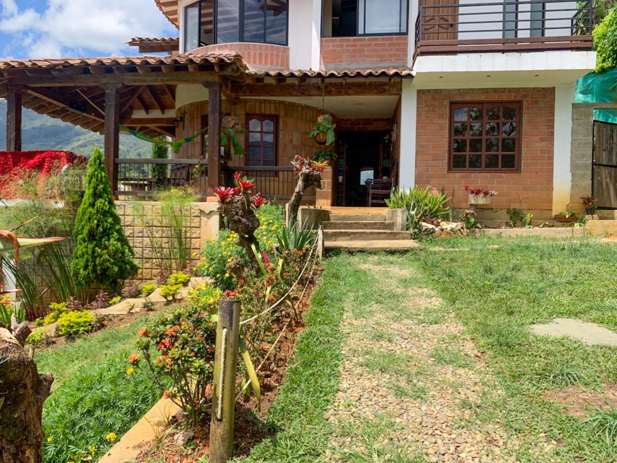 Raíces Casa Campestre