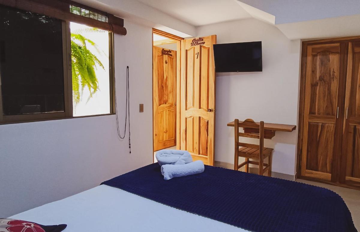 Famy Hostal Nardo's