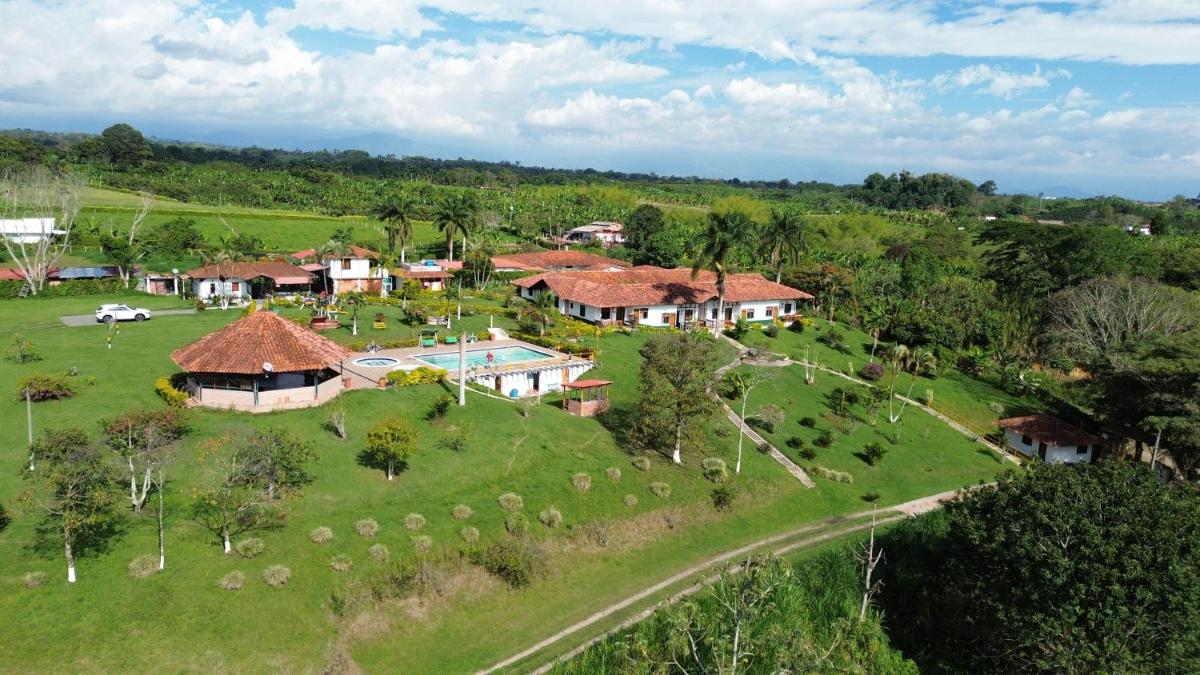 FINCA HOTEL TRADICION CAFETERA