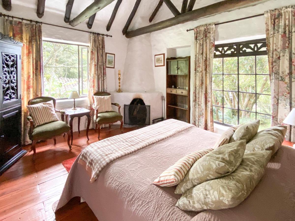 Hotel Hacienda Baza
