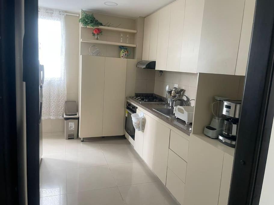 Hermoso apartamento norte ciudad