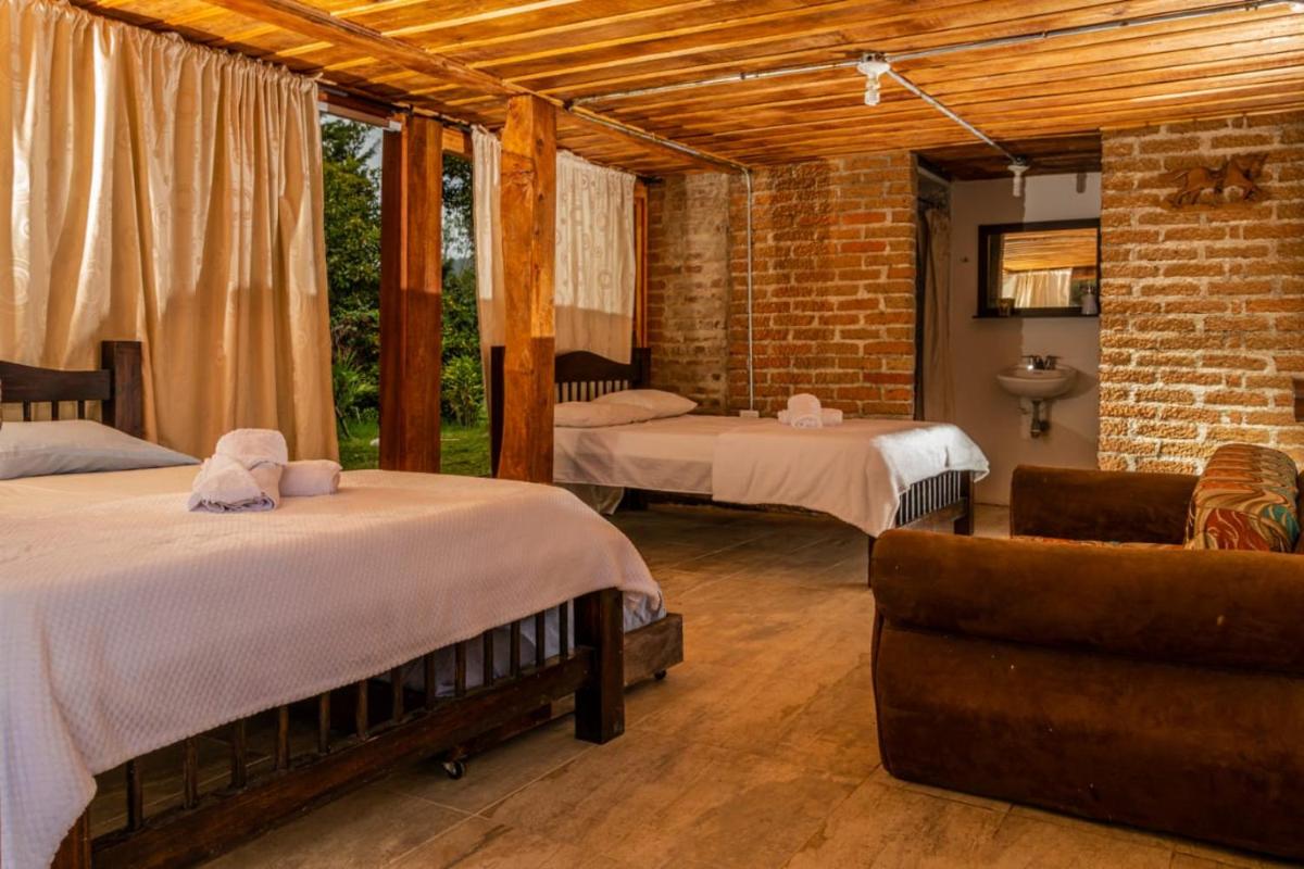 Hostal rural la montaña alquiyapura