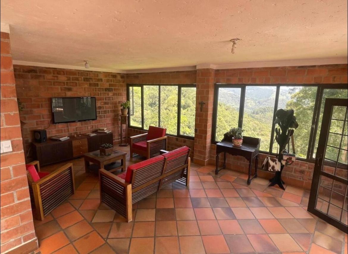 Las Mañanitas Habitación Aurora