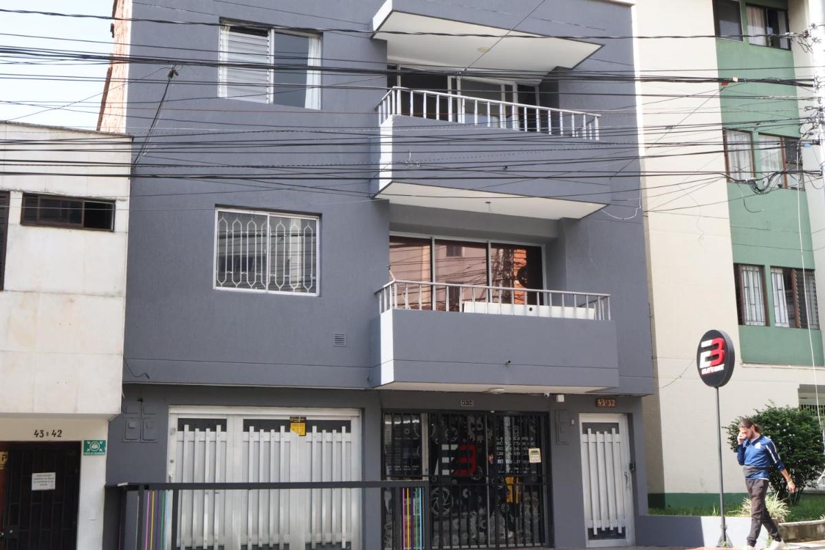 A1 Living Poblado Cómoda habitación privada