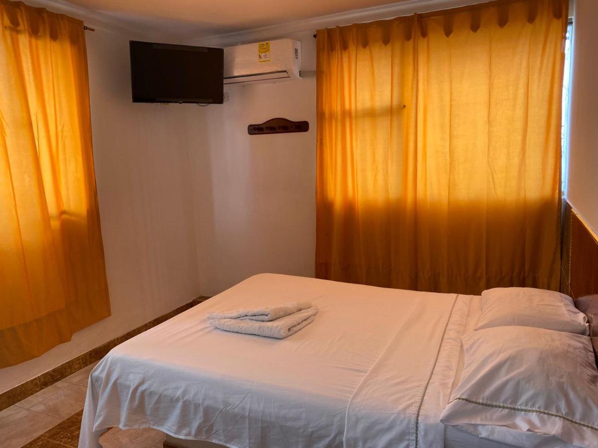 Hotel Los Pinos Neiva