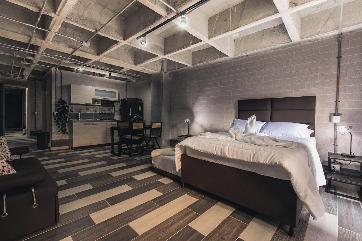 Magenta Loft