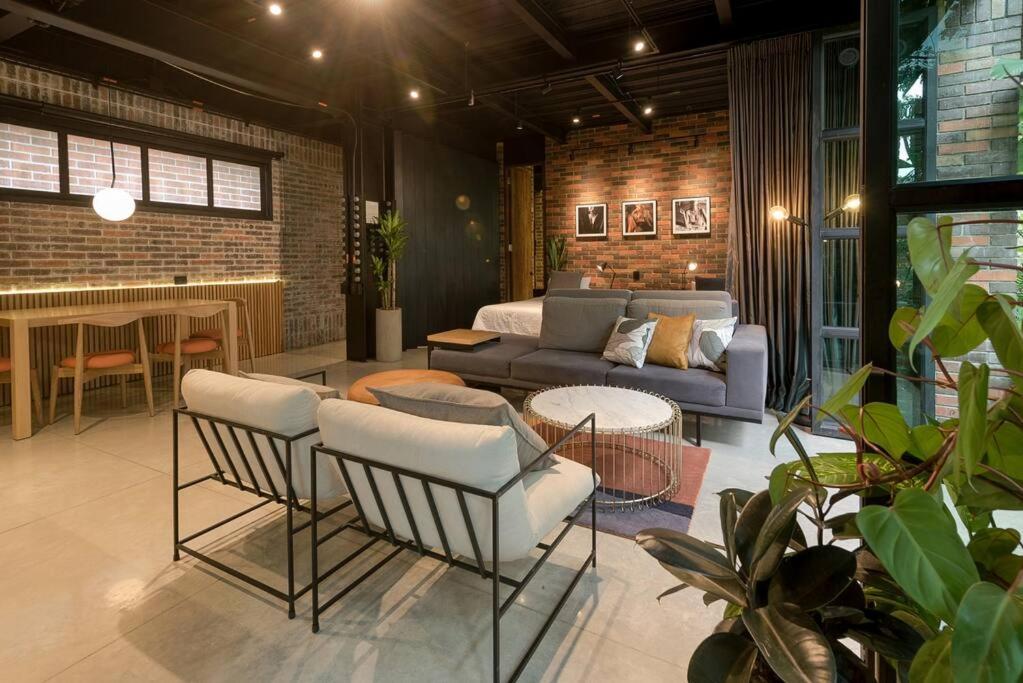 Hotel Meridiano Lofts