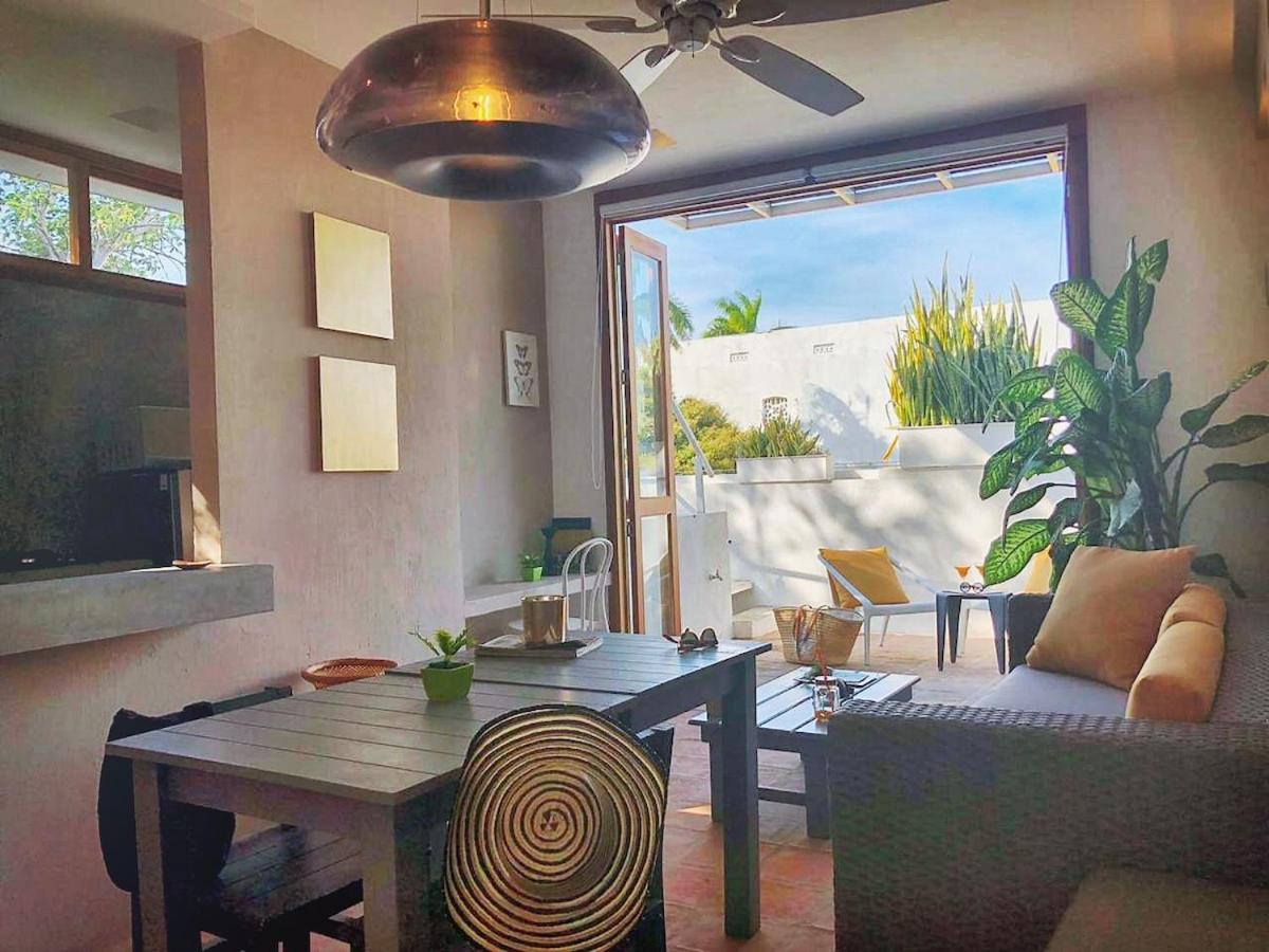 NEW Great Triplex 2BR W jacuzzi and 3 terraces