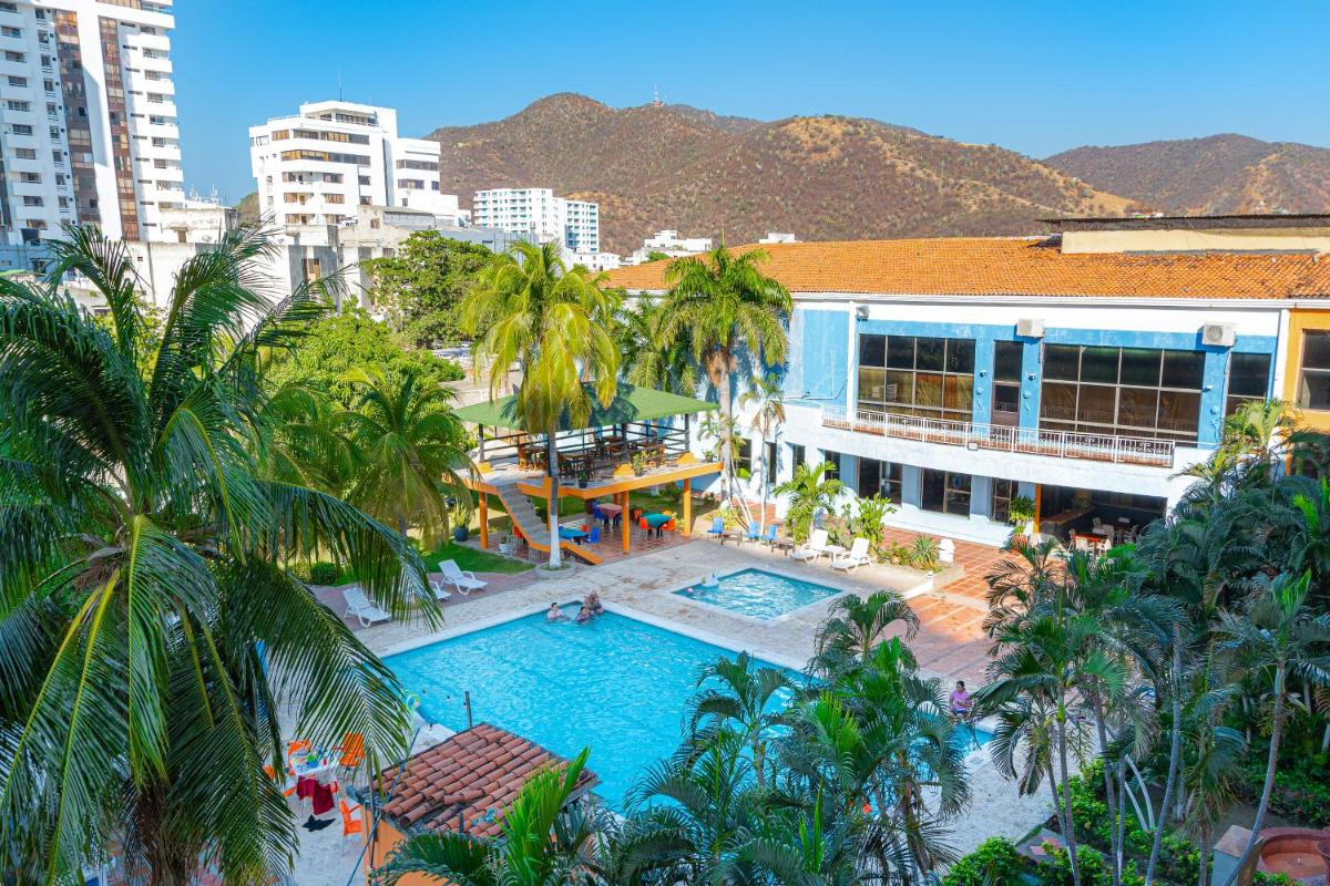 Hotel Palmarena Plaza Rodadero