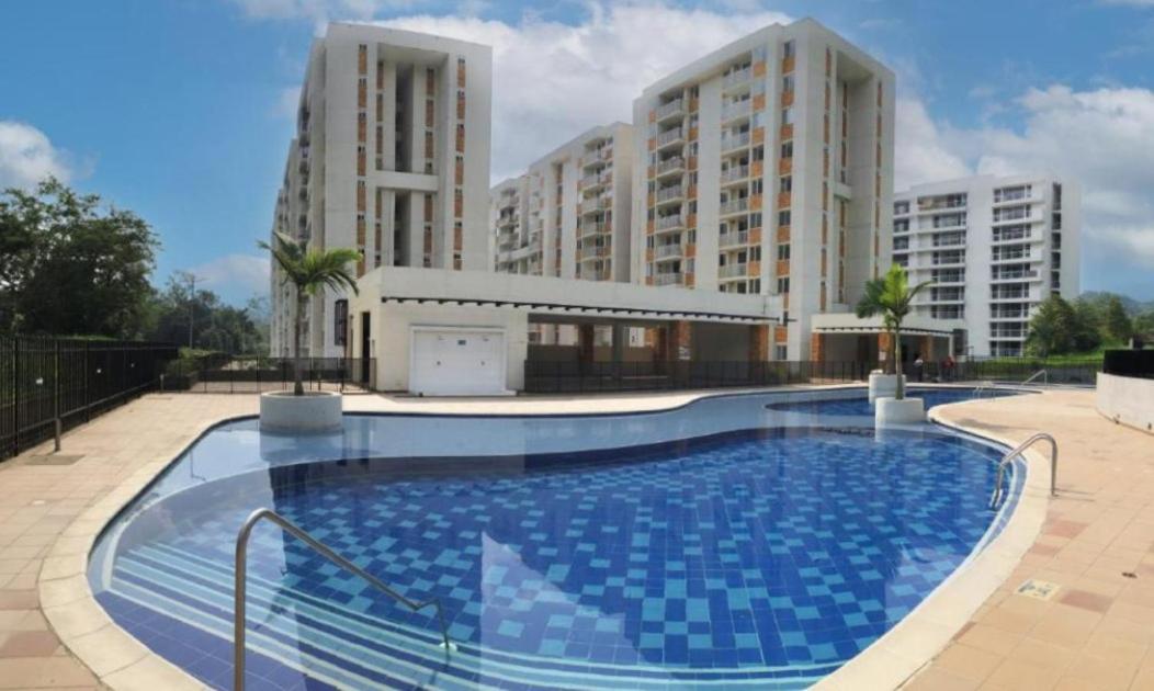 Plan Parejas ApartaEstudio Villeta, Baño Privado, Piscina