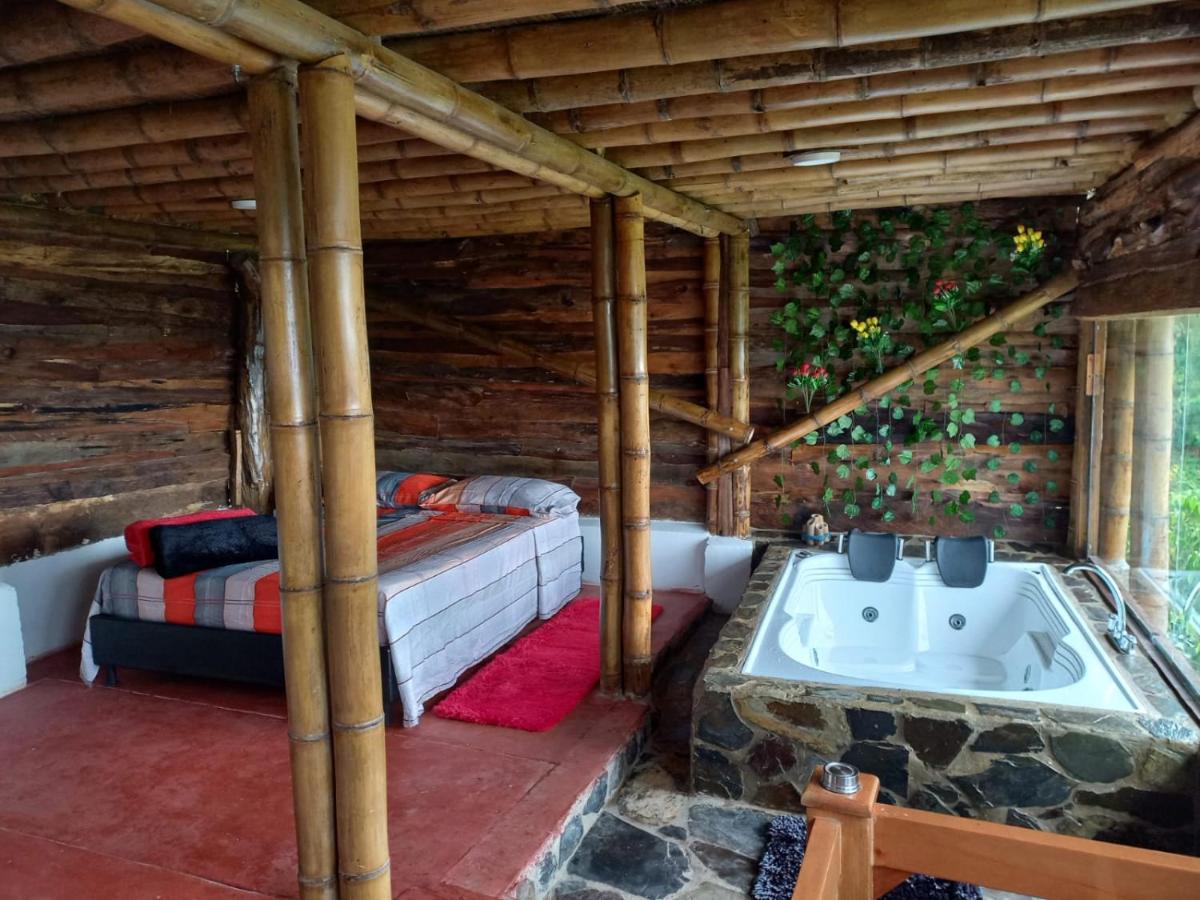 Preciosa Cabaña alpina en zona rural