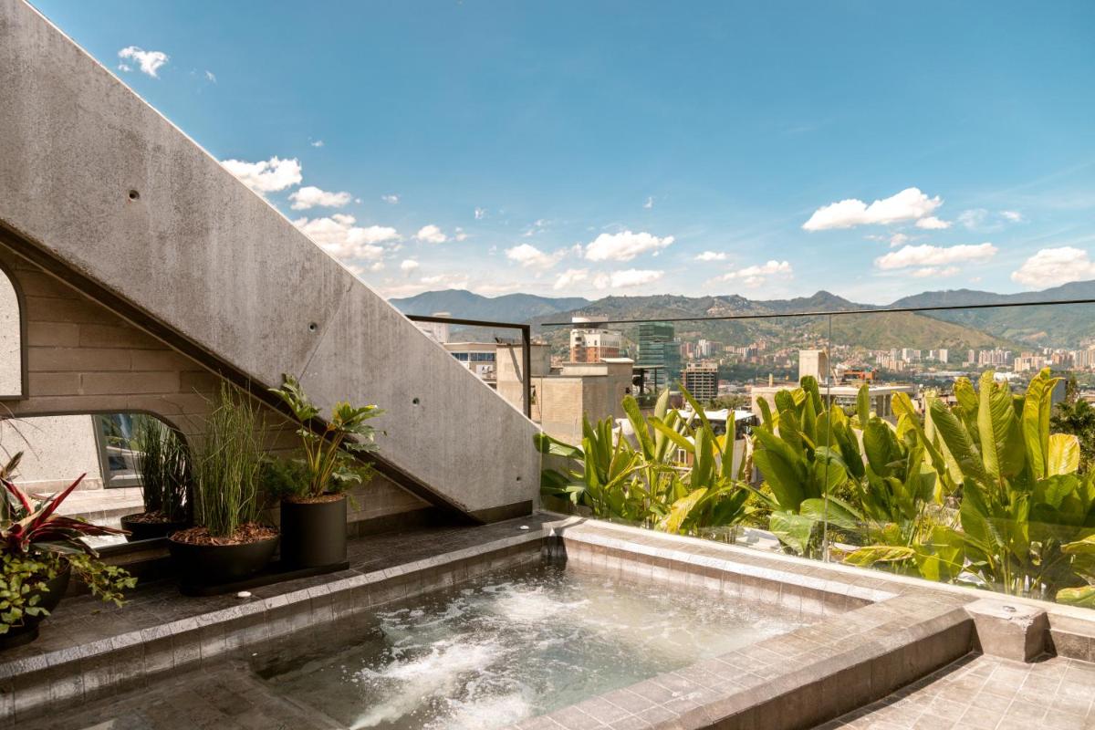 Primavera Luxury Apartments Medellin