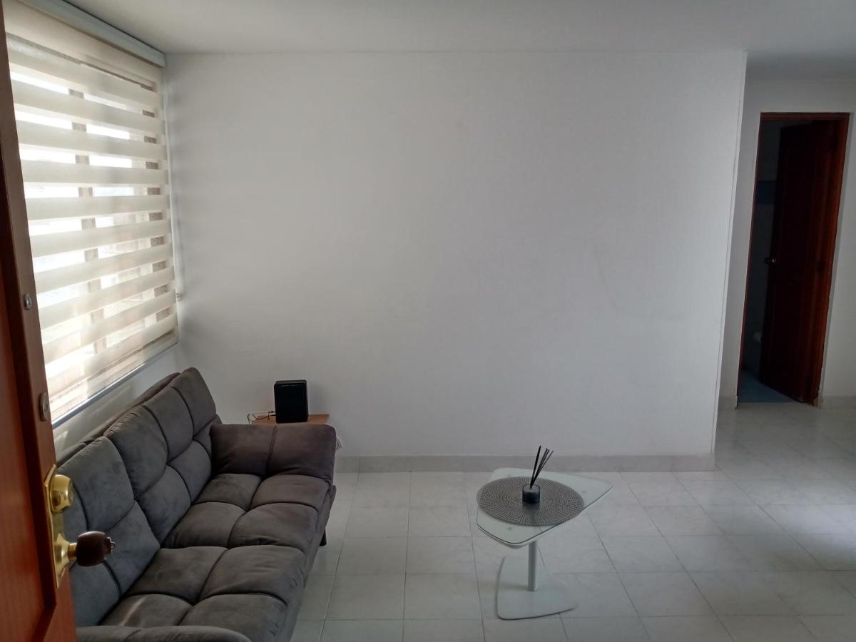 RENTO COMODO APARTAMENTO