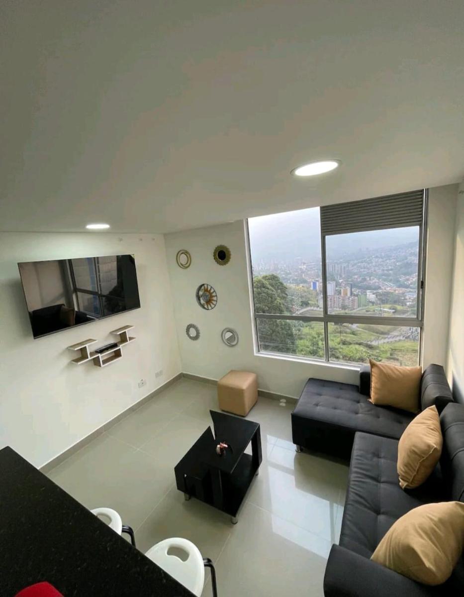 Roldan House