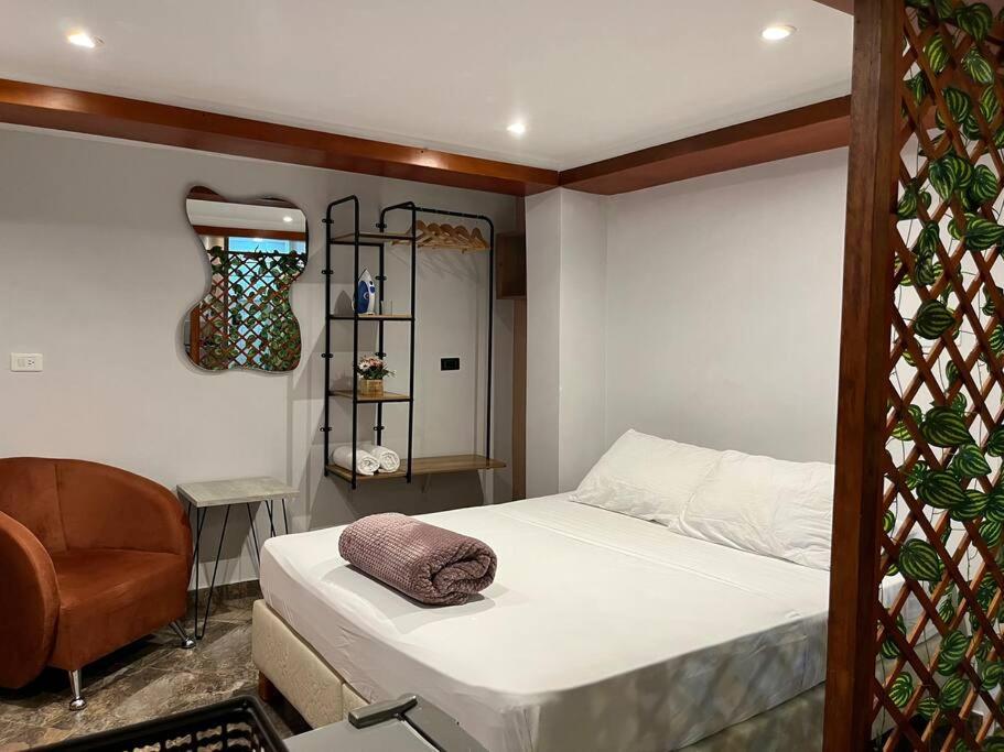Romantic studio near old town