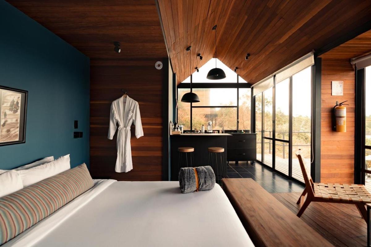 The Boato Hotel