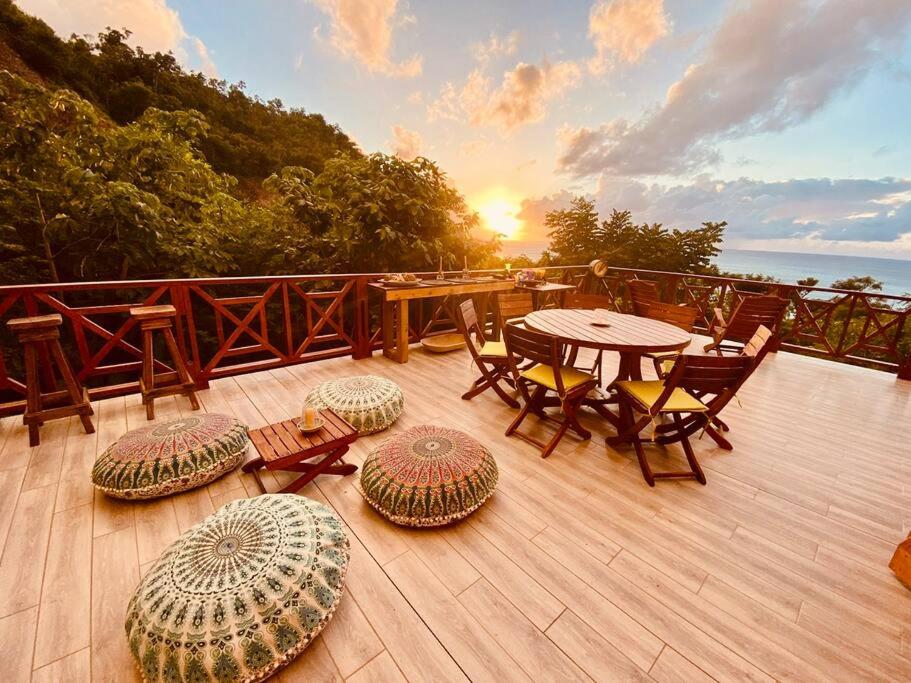 The Palms - Caribbean Paradise