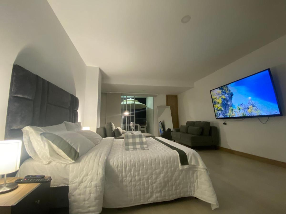 Hermoso Aparta suite con ingreso privado Piscina turco y gimnasio